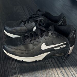 Nike Air Max Black and White Sneakers